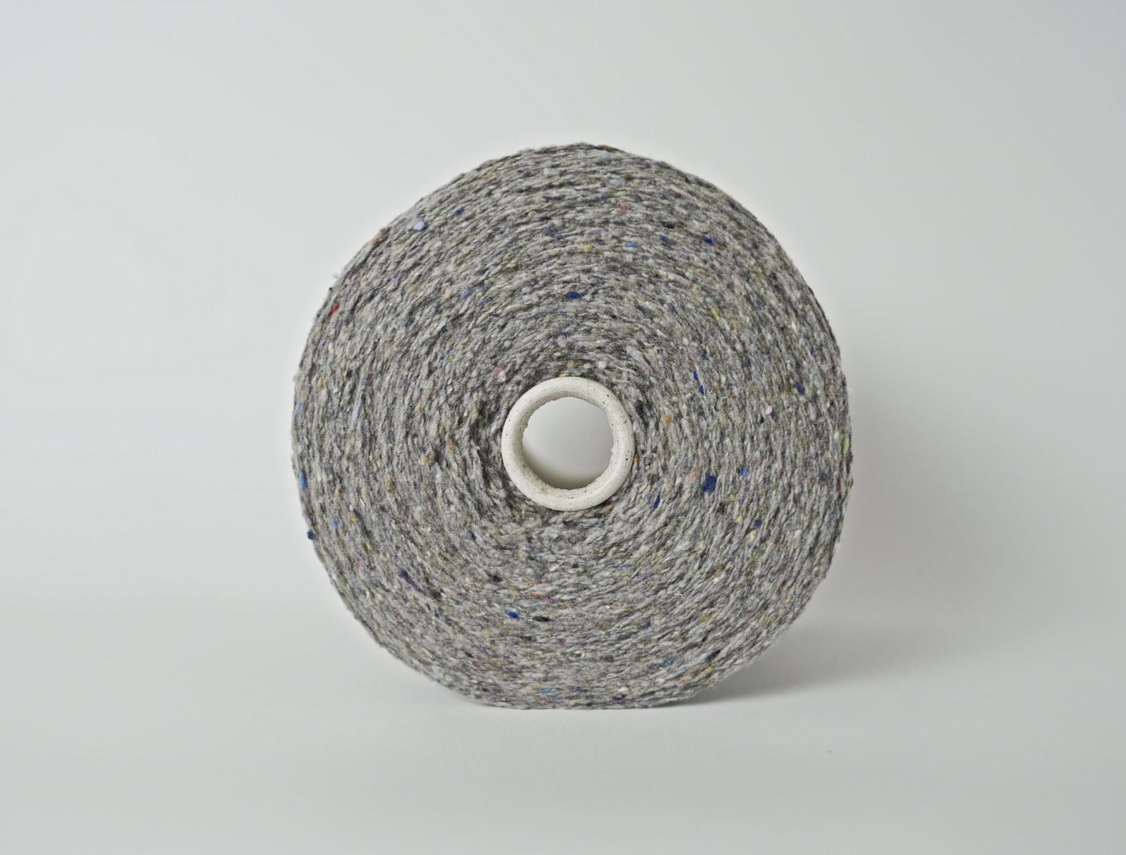 The Royal Collection Tweed - Grey thumbnail