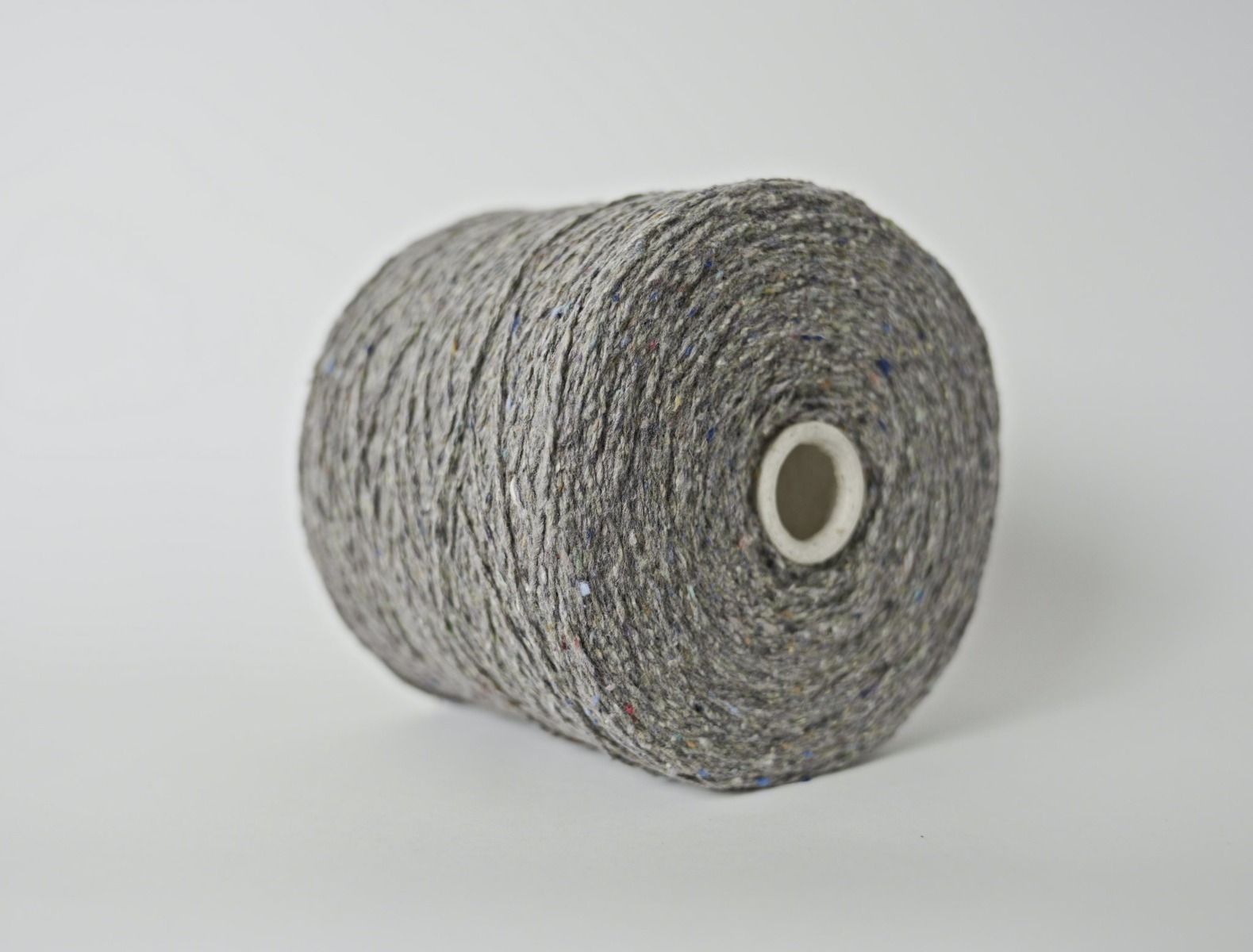 The Royal Collection Tweed - Grey thumbnail